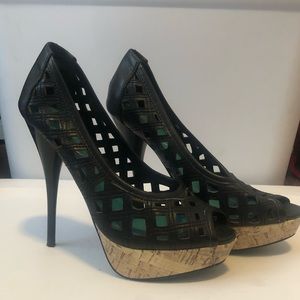 Black peep toe platform sandals